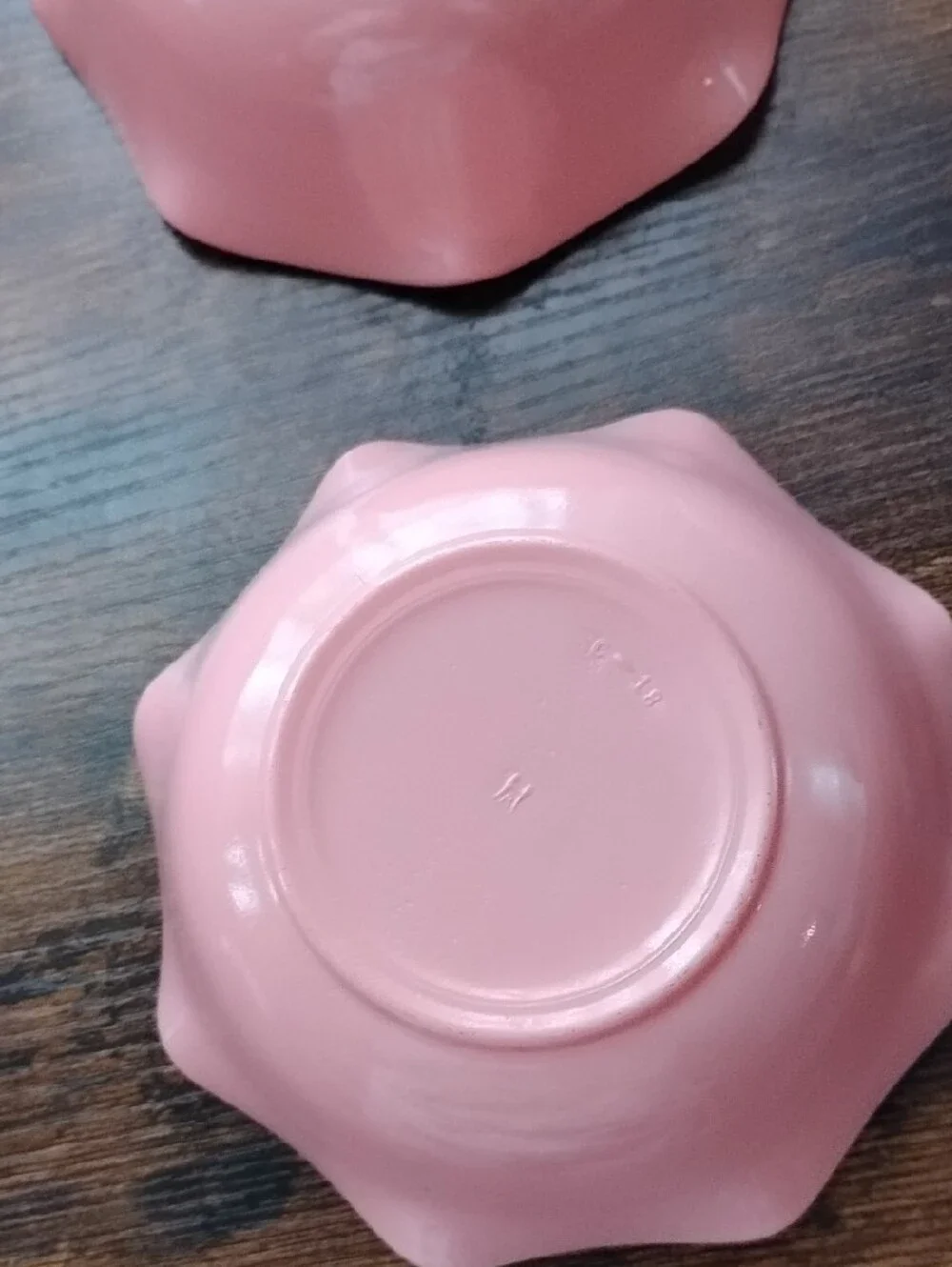 Hazel Atlas Crinoline Pink and White Dinnerware Bowls Set